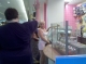 Double failure: the woman looking dubiously at Lovesmasher would not high-five, nor would the Baskin-Robbins employee assisting her.  Alas!