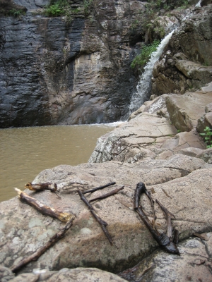 Waterfall pool and SF0