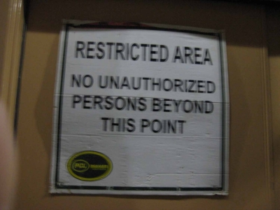 No Unauthorized Persons!