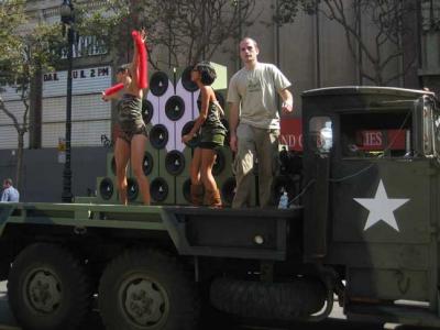 parade05.jpg