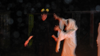  Magical Hand Waiving