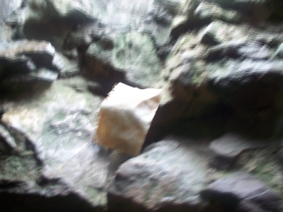 annoyingly blurry pic of note in castle where i left it