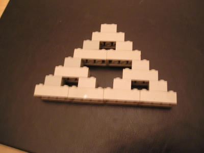 Sierpiński triangle face