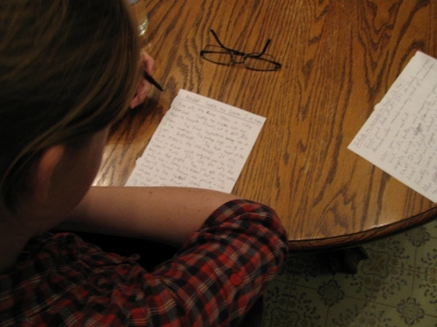 Juliette reading Mitchell's description.JPG