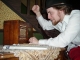Stupid antique radio... Stupid antique radio...