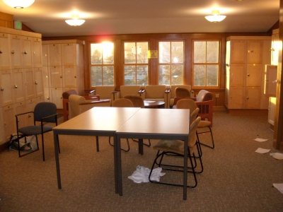 Freshmen lounge.jpg