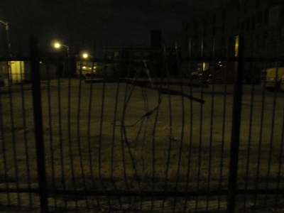 09.06.2010.12.05fence mend.JPG