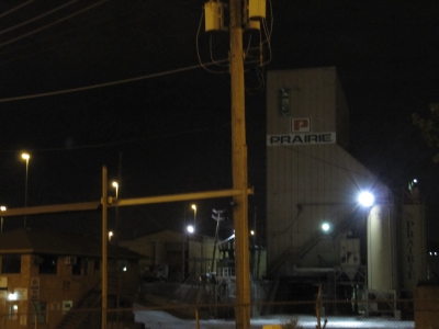 09.06.2010.12.48praire elevator.JPG