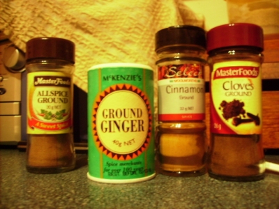 Spice containers