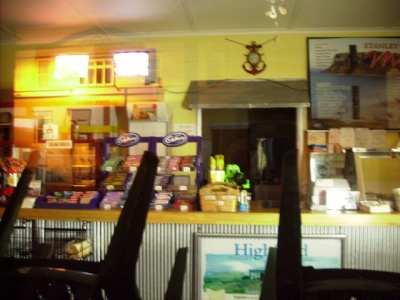 The Craypot at Night