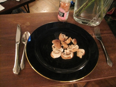 Mushrooms, 1/2 cup, a real palate cleanser
