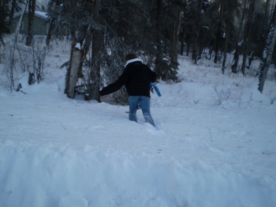 Knee-deep snow....>.