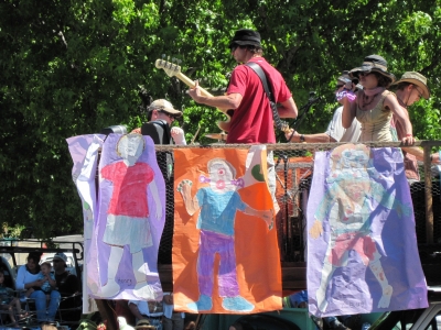 Musical float Musical float