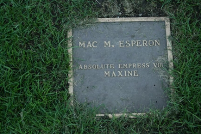 Absolute Empress VIII, Maxine