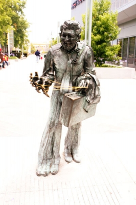 sculpture by Terry Allen