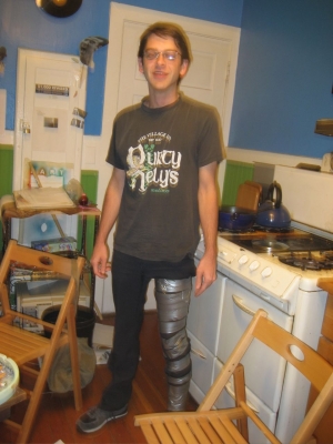 sean wraps his leg in duct tape sean wraps his leg in duct tape