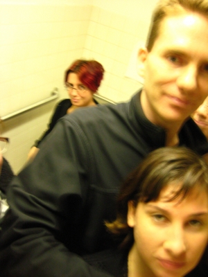 bathroom! bathroom!