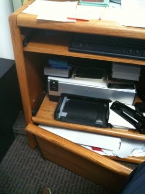 Keyboard tray