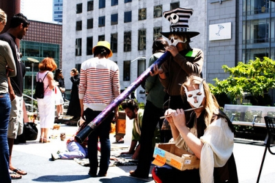 The digeridoo is played The digeridoo is played