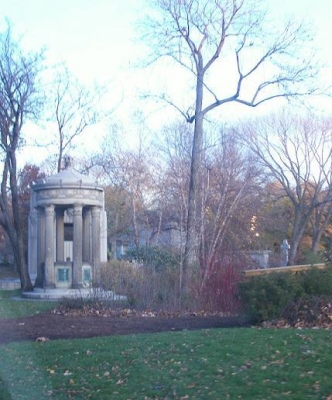 lakeside real estate