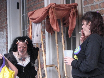 mom supervises mom supervises