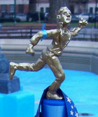 runner trophy detail
